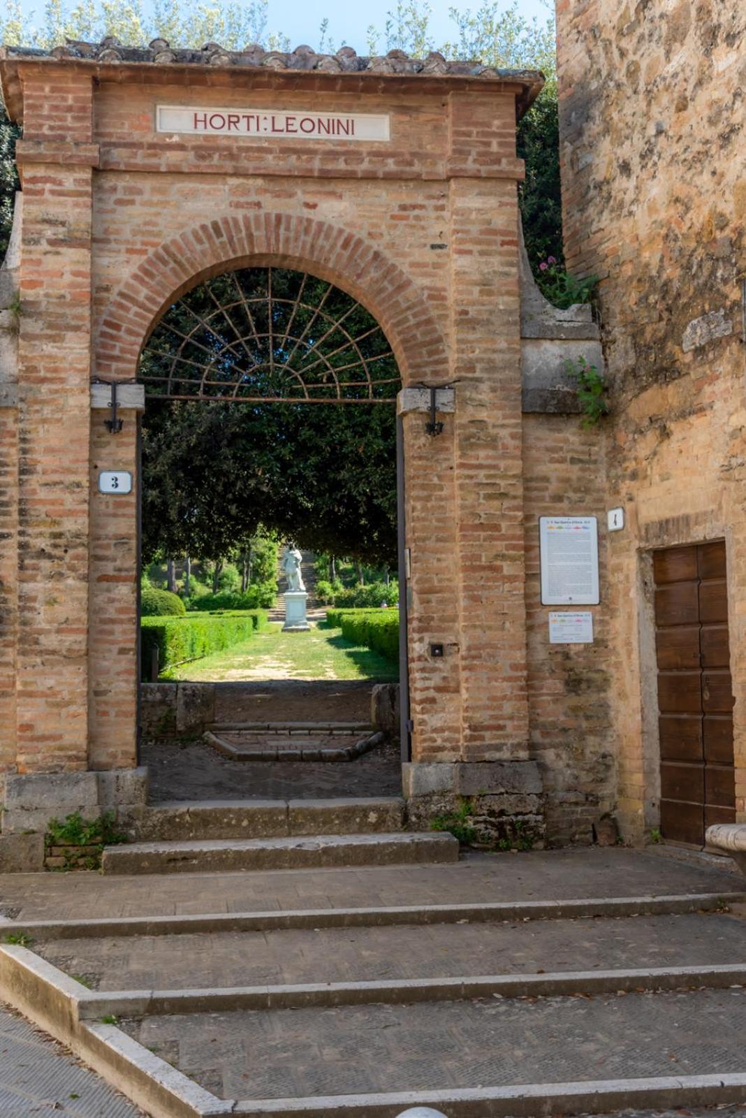 Borgo Medievale San Quirico D'Orcia B&B - Capitano Collection - Albergo Diffuso Exterior photo